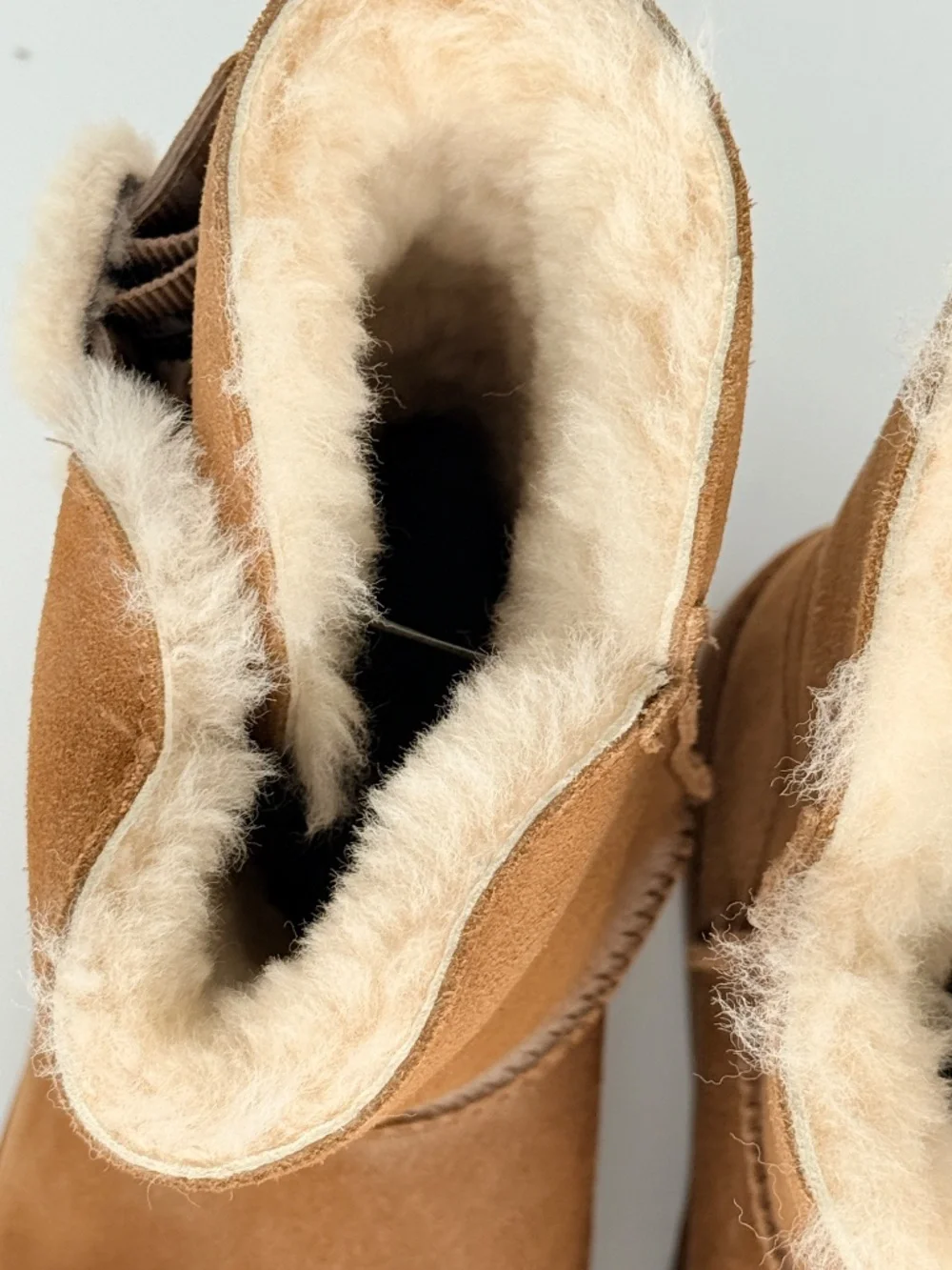 UGG Bailey Fluff Buckle Boot Size 8